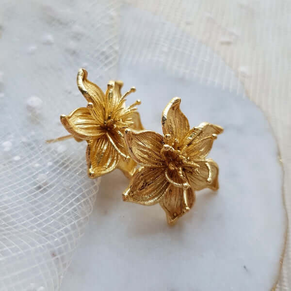 Mini Nora Studs