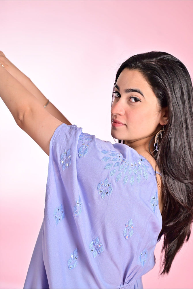 Neela kaftan