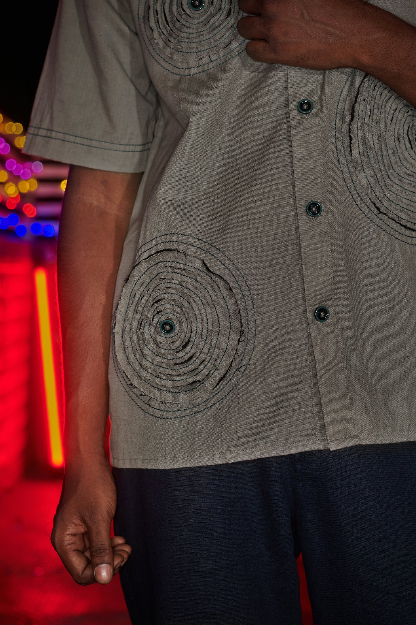 THE LOOP SHIRT